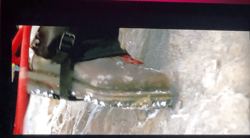 A picture containing monitor, television, indoor, screen

Description automatically generated